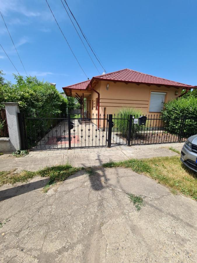 Zseki Apartman Hajdúszoboszló Kültér fotó